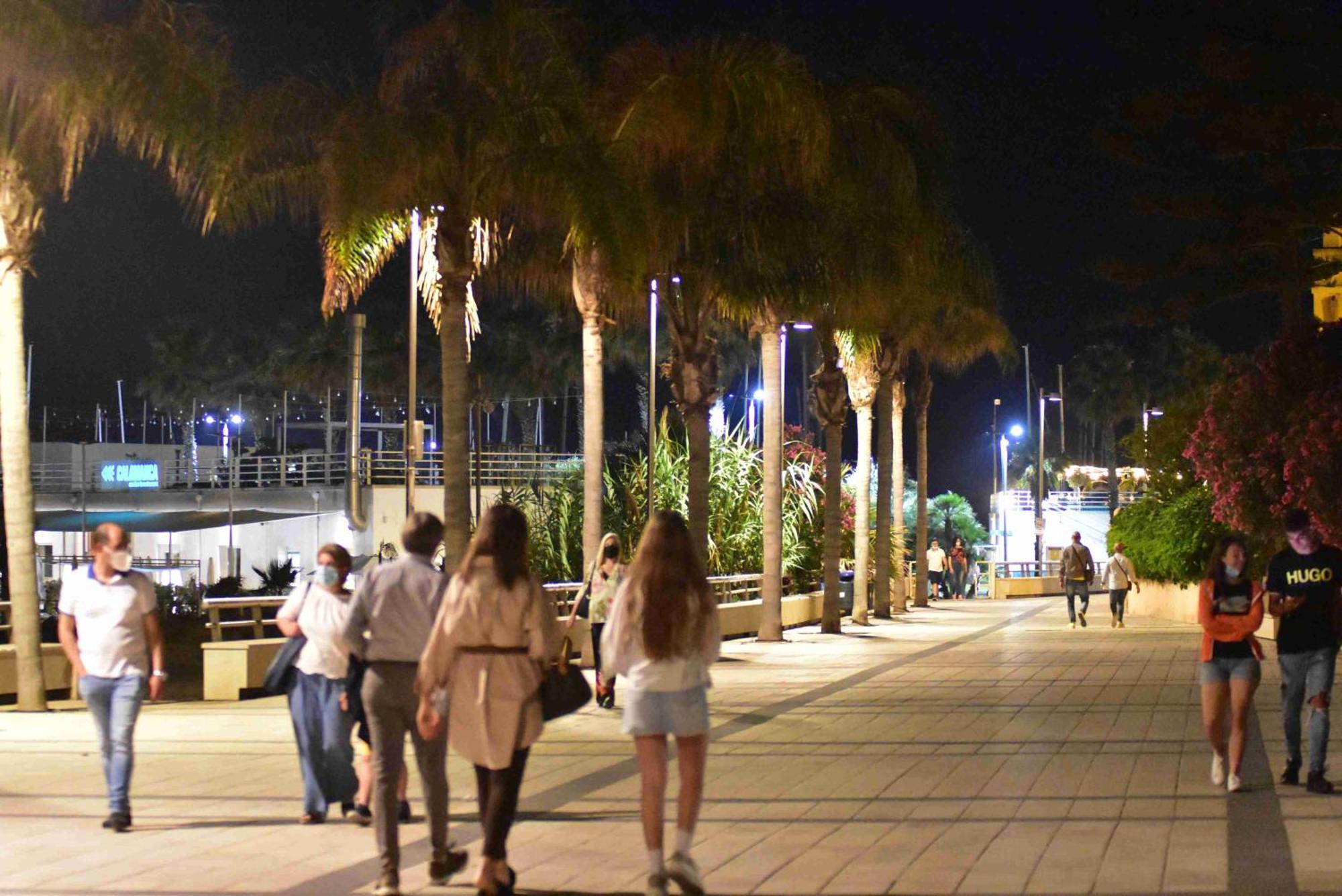 Casa Sicilia - Riviera Sicily Beach Guest House 돈나루카타 외부 사진