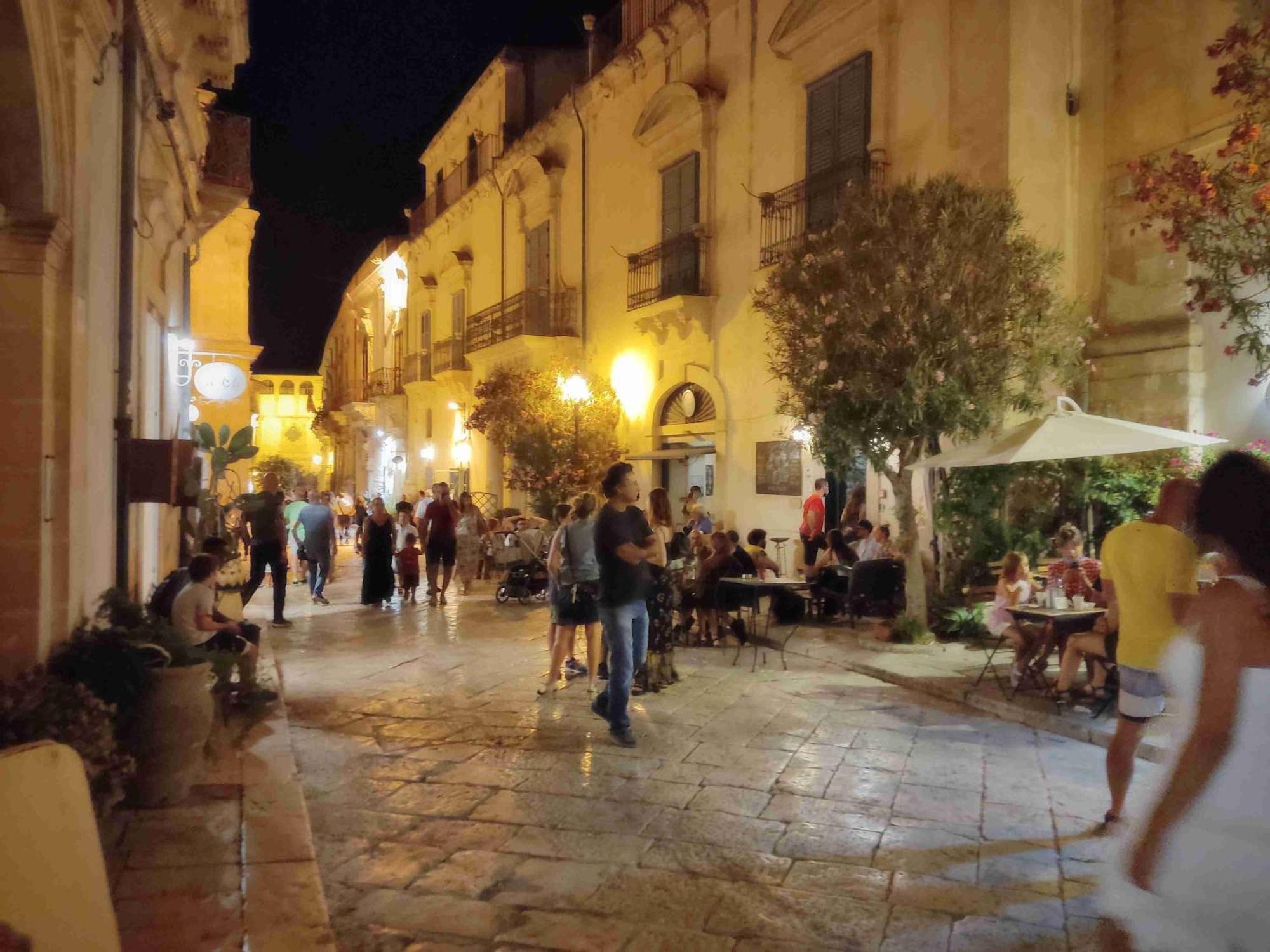 Casa Sicilia - Riviera Sicily Beach Guest House 돈나루카타 외부 사진