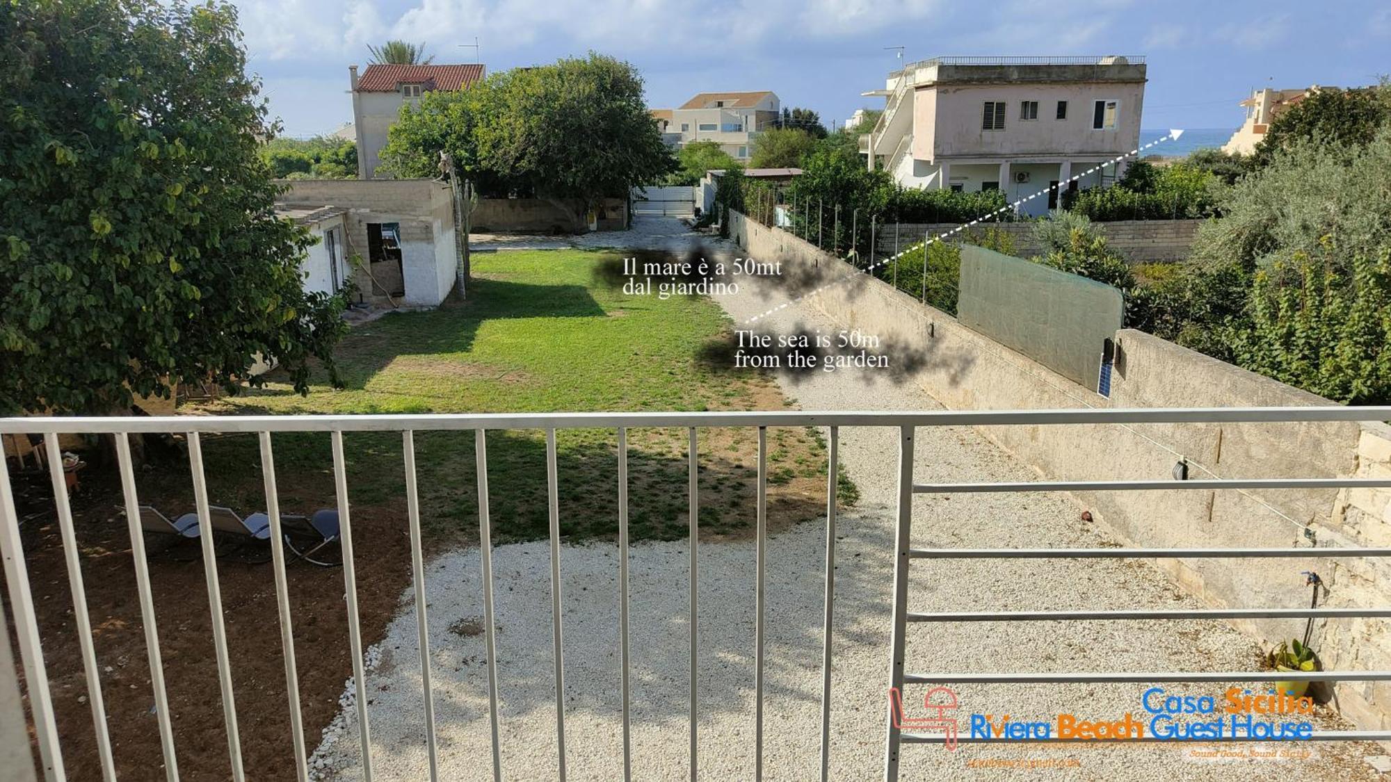 Casa Sicilia - Riviera Sicily Beach Guest House 돈나루카타 외부 사진