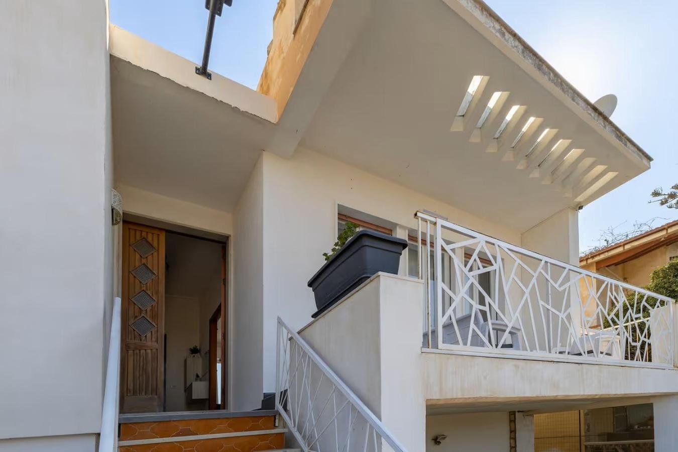 Casa Sicilia - Riviera Sicily Beach Guest House 돈나루카타 외부 사진